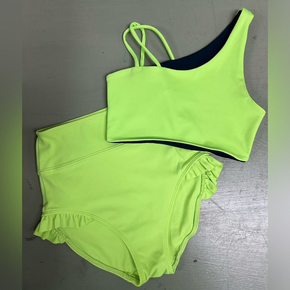 Tiger Friday Fiji Filly Brief and Fiji/Blitz Reversible Top AXS